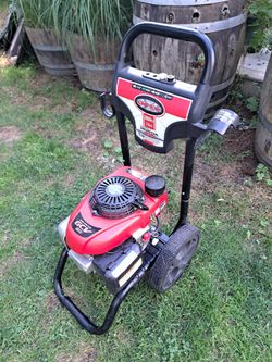 Honda powered pressure washer