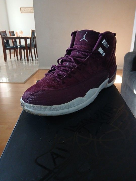 Jordan 12s Size 10.5