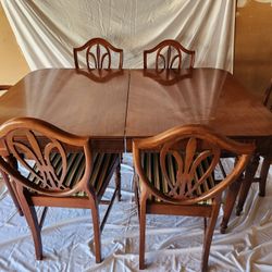 Antique Vintage  9 Piece Dining Room Set