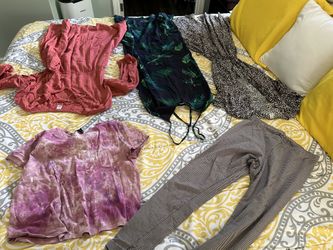 Ladies Medium Clothing 