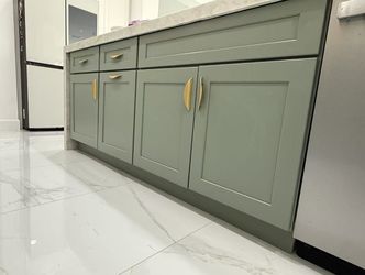 kitchen cabinets 