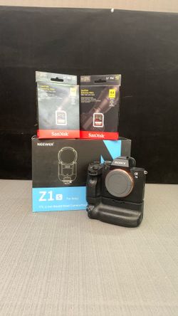 Sony a7 III Mirrorless Camera With Flash And SD Cards Bundle 