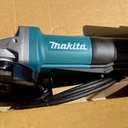 Makita Angle Grinder (New)