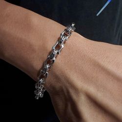 Classic retro bracelet