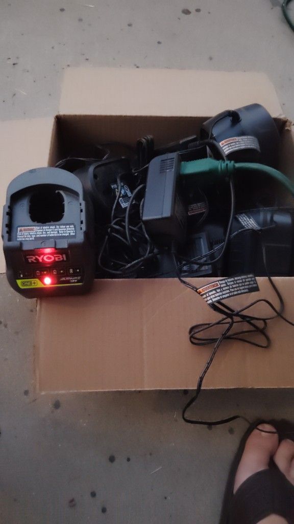 6 Ryobi Chargers And Plugs