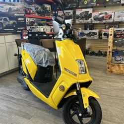 Venom E3 Moped -E-Scooter 1200W 60V