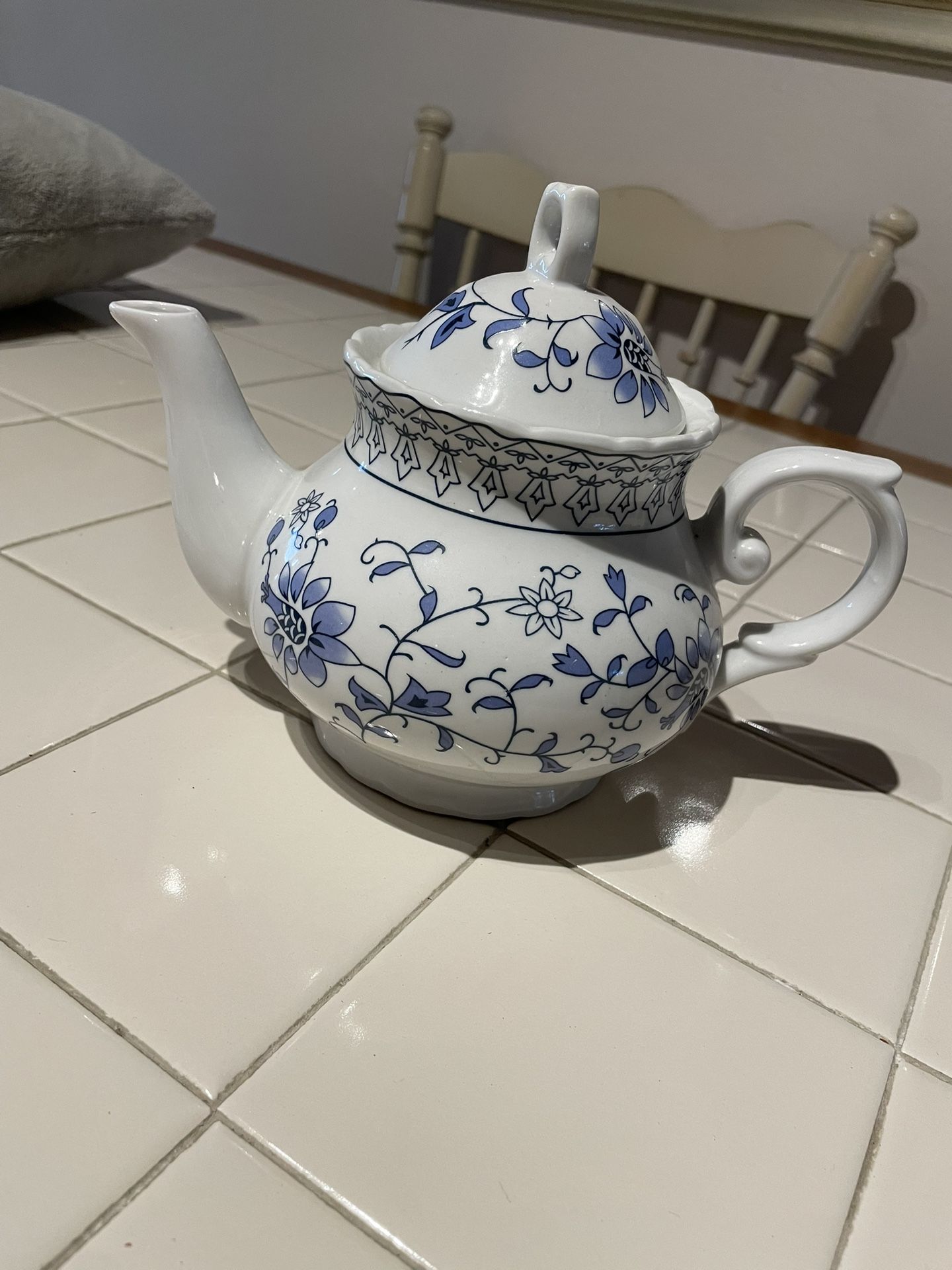 Tea Pot & Bowl