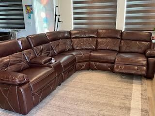 New Top Grain Real Leather 6 Pc Sectional Sofa With Three Power Recliners And Three Power Headrests