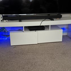 LG 75 Inch TV With Beautiful White Stand 