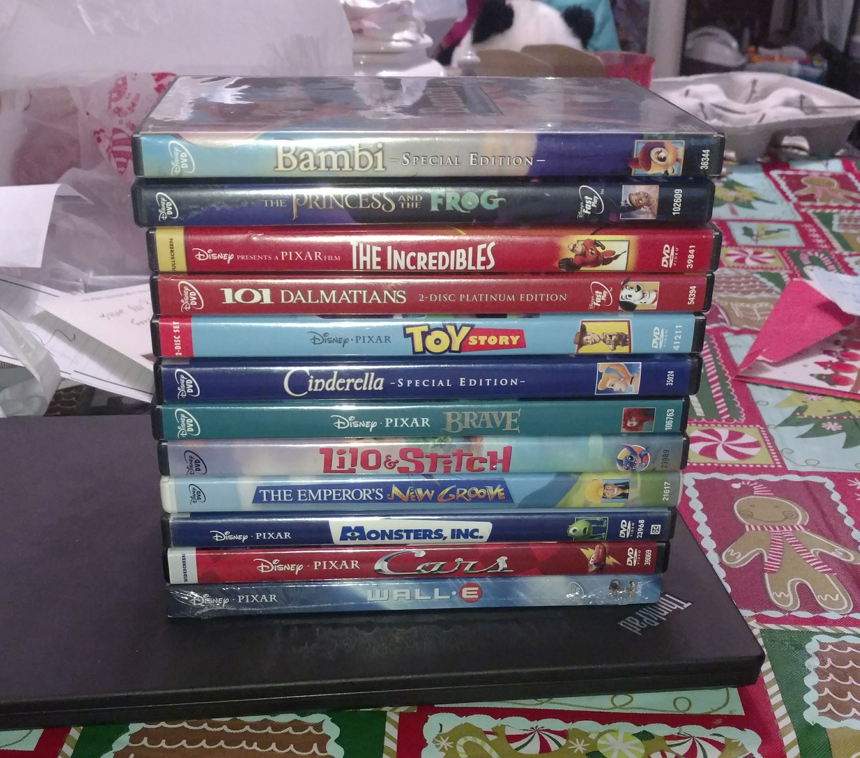Disney DVD Lot - 12 Movies