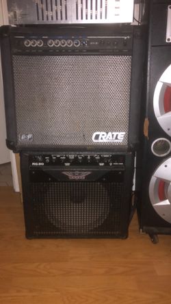 Two awesome guitar amps,line 6 and crate only 40 $each!!! Hurry!!!