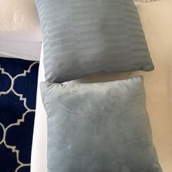 Decorative Bed Pillows Teal (2) In Walnut Creek