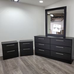 Dresser Whit Mirror And 2 Nightstands - Cómoda Con Espejo Y 2 Mesitas De Noche 