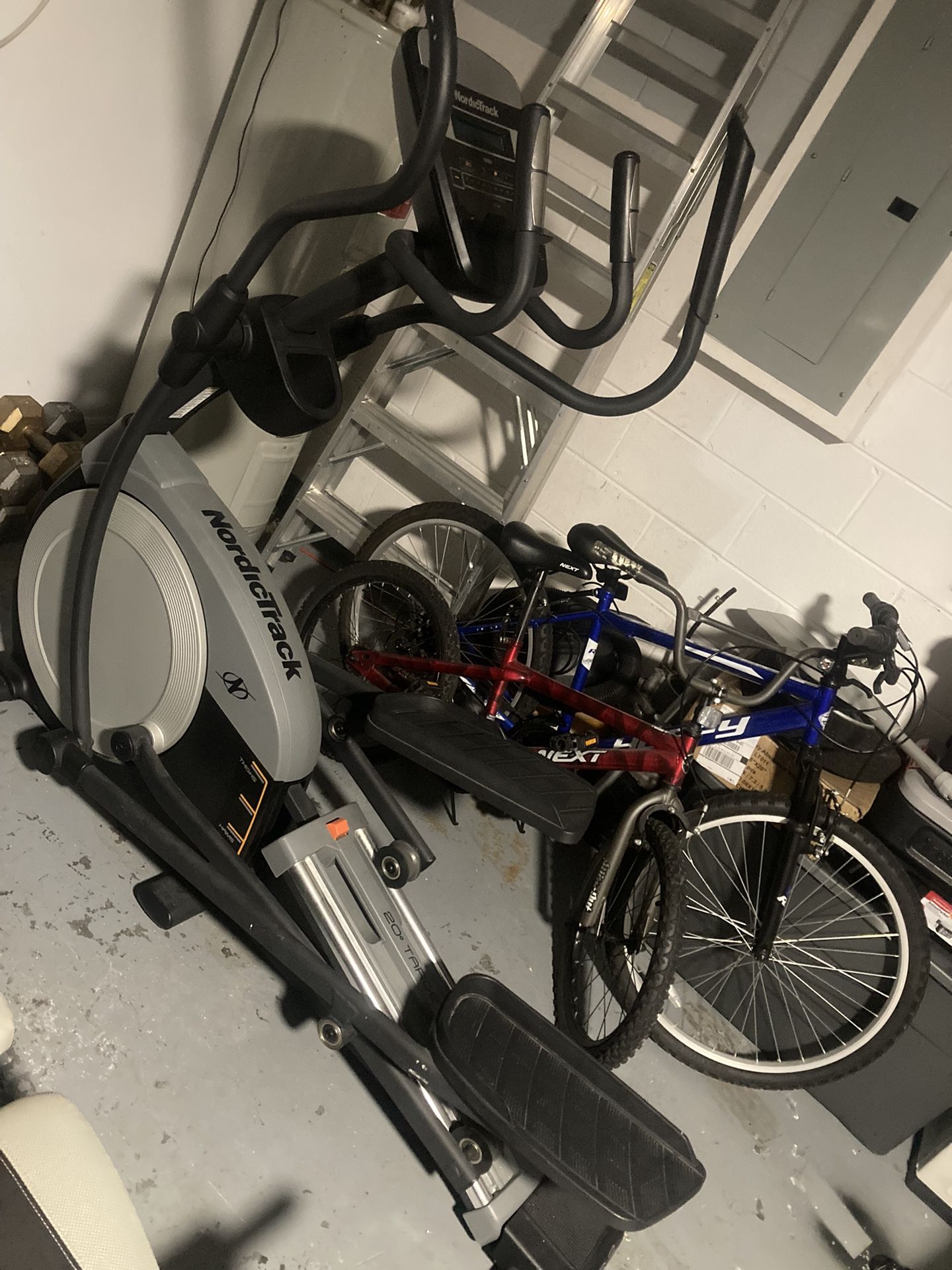 Elliptical Exercise Machine