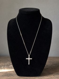 Solid 925 Sterling Silver Moissanite Cross Pendent 20 Inch Chain