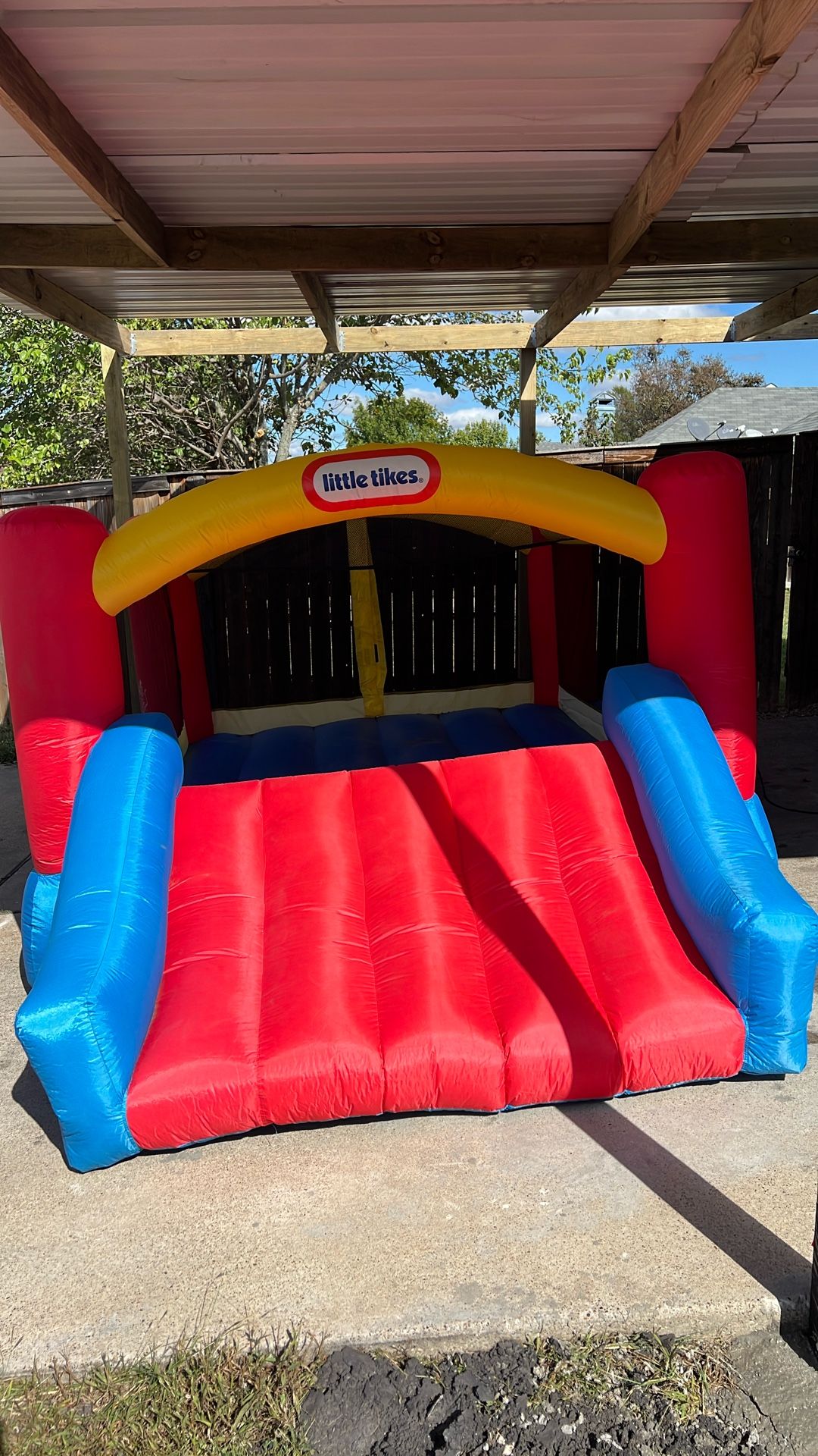 Inflatable Trampoline