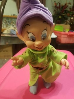 Dopey doll