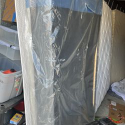 Twin Mattress And Box Spring 