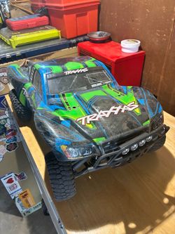 Traxxas Slash 4x4