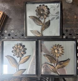 Square Mirror-Back Metal Flower Wall Art (Set of 3)