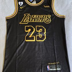 Lakers LeBron James Jersey 