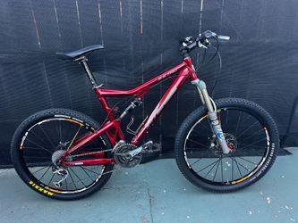 Intense 5.5 FRO Full Suspension MTB – XTR / Fox / Mavic – Large Frame
