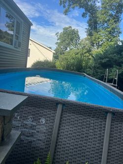 Summer Wave above ground pool 9’x18’
