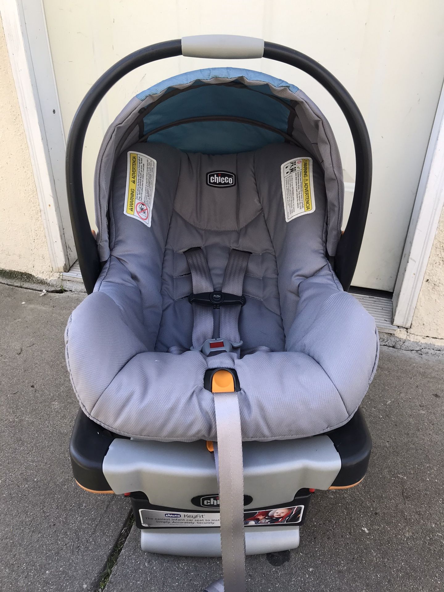 BABY CAR SEAT CHICCO