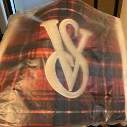 VS Fleece Tote