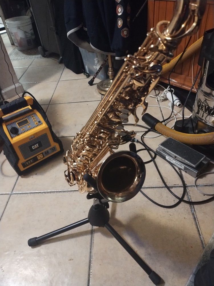 Jupiter 769-767 Alto Saxophone