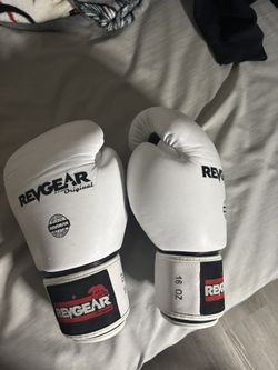 Revgear Must Thai Gloves