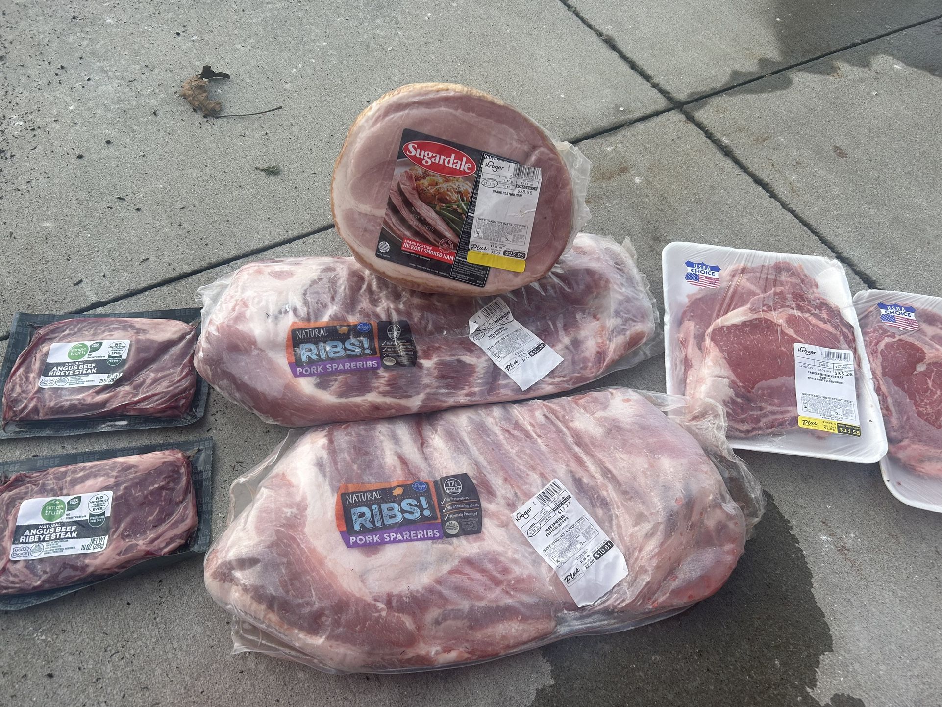 EXPENSIVE HOLIDAY MEATS GOING FOR VERY CHEAP PRICE! RIBS, STEAKS AND HAM!
