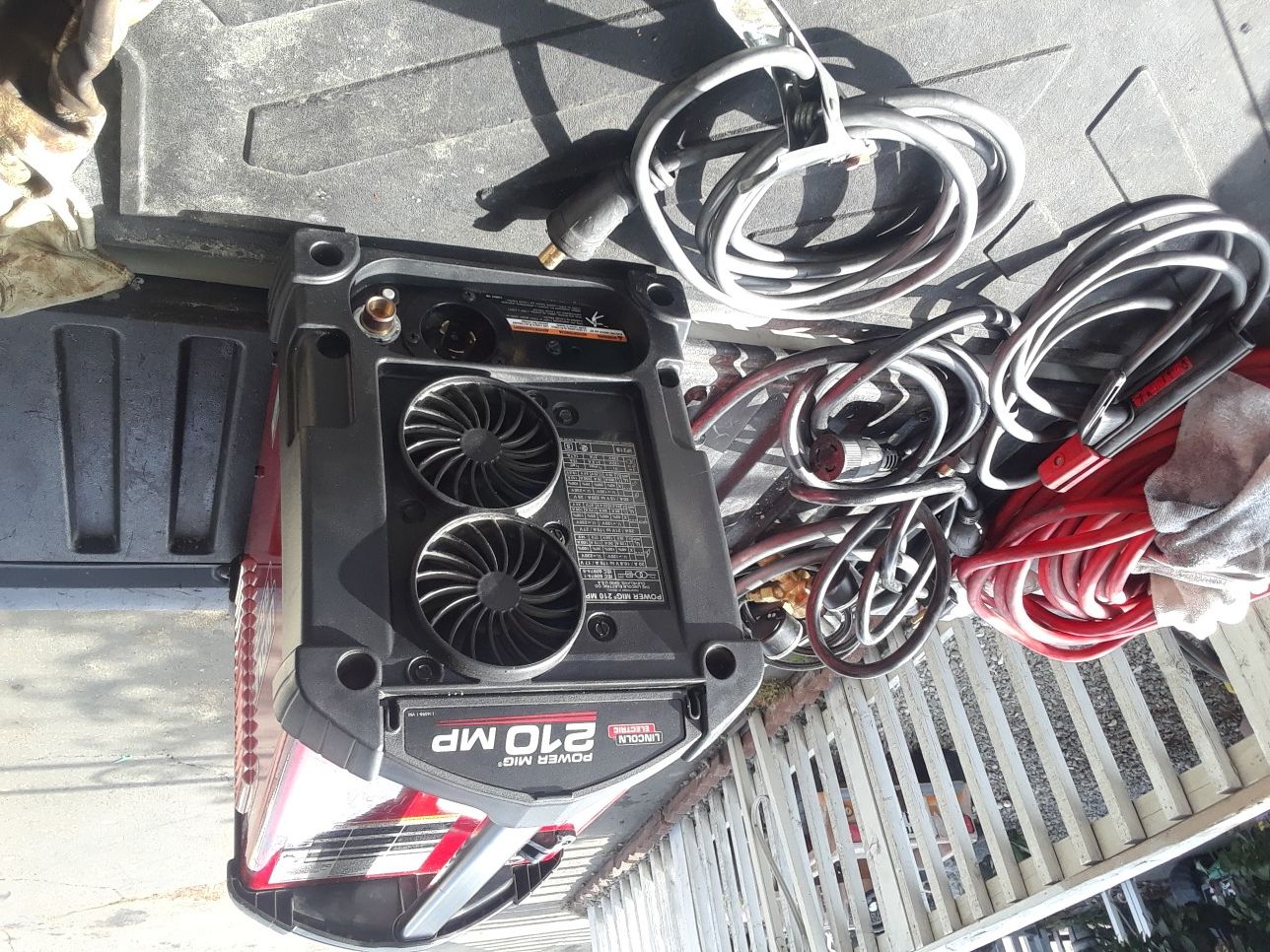 Lincoln welder machine 210