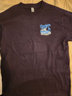 New Large Dodger T Shirt $30 FIRM