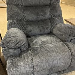 Large rocker recliner $400 never used