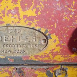 1949 DOEHLER METAL PRODUCTS FOOTLOCKER