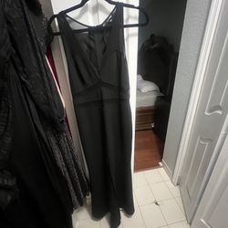 Sleeveless Long Black Dress