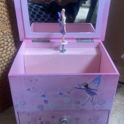 Girls Musical Jewelry Box