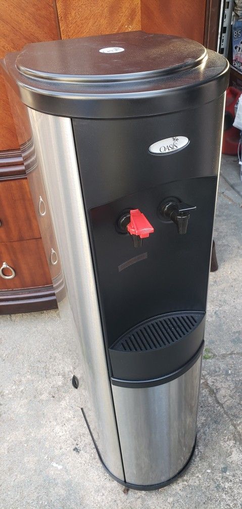 Water Dispenser