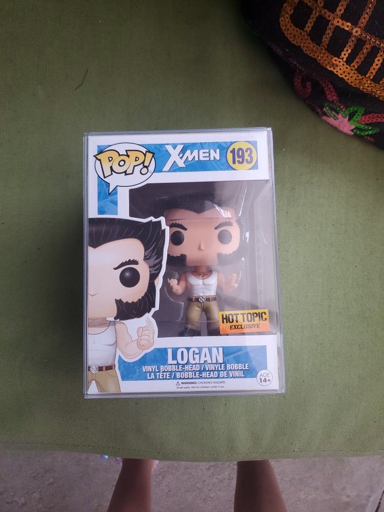 Logan Hot Topic Exclusive Funko Pop 