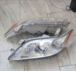 Head ligths toyota camry