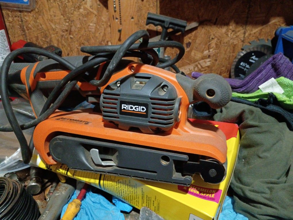 Ridgid belt sander 