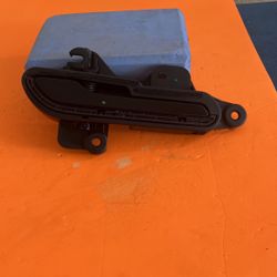 Tesla Model 3 Door Handle Right Passenger Side OEM 2018 2019 2020 Excellent