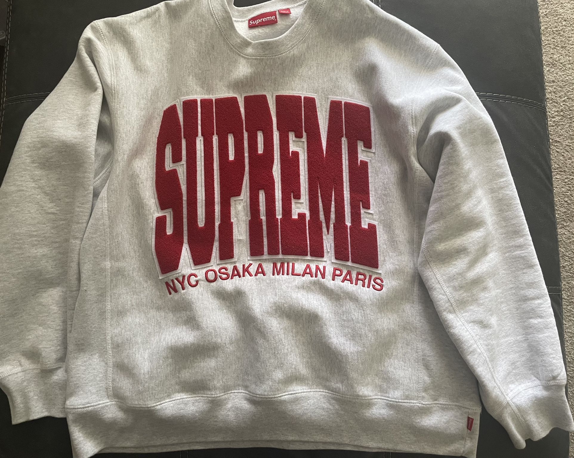 Supreme Cities Arc Sweatshirt XL