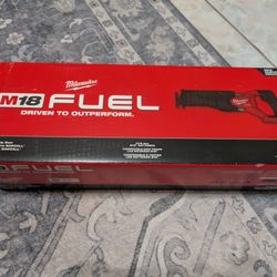 Milwaukee M18 Fuel Sawzall Saw 2821-20