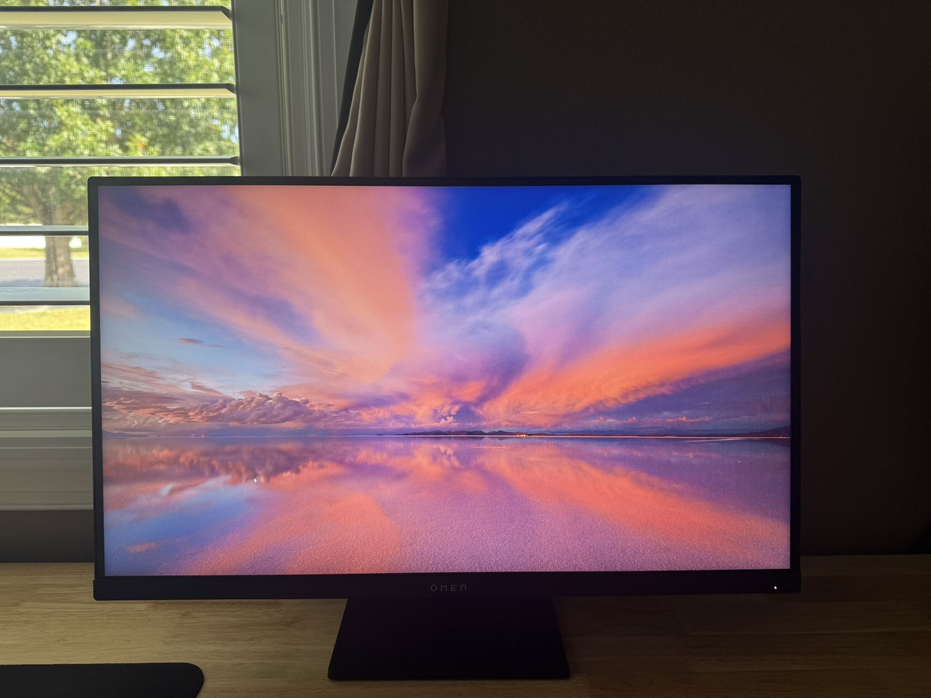 HP Omen 27k Gaming Monitor 4k 144hz