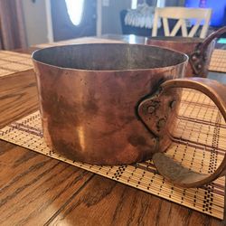 Vintage 1800s Copper Pot 8 Inch. European 