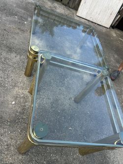 2 Living Room Tables 