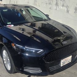 2016 Ford Fusion Hybrid