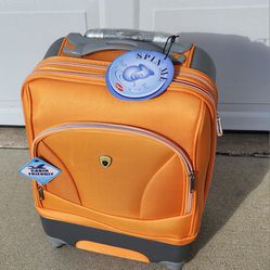 Olympia Orange Majestic  Spinner 4 WheelsCarry-on OnSuitcase
